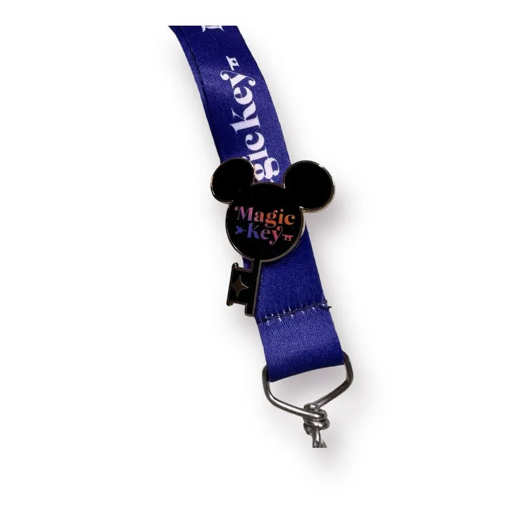 Disney Magic Key‎ Holder Lanyard with Magic Key Pin Disney Blue